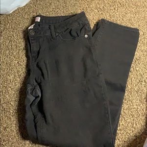 Black Stretchy Jeans